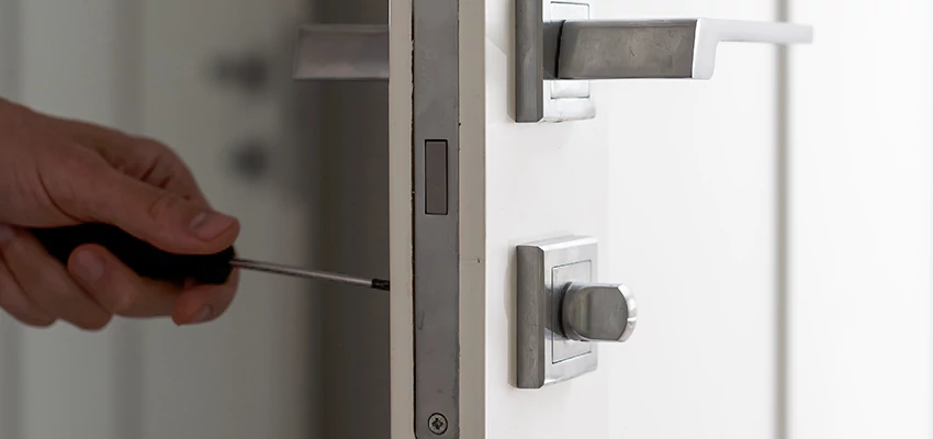 Key Programming Locksmith Open Now in Hughson, California